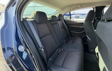 Mazda 3, 2022 год, 1 385 000 рублей, 9 фотография