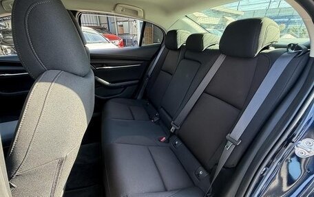 Mazda 3, 2022 год, 1 385 000 рублей, 7 фотография