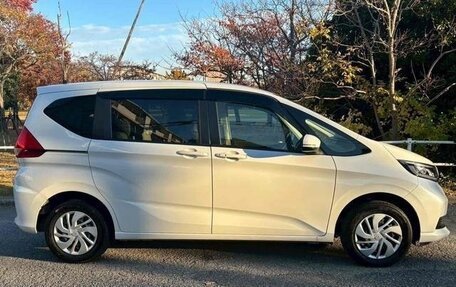 Honda Freed II, 2023 год, 1 579 000 рублей, 6 фотография