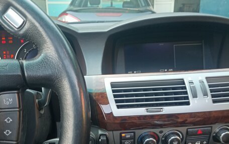 BMW 7 серия, 2005 год, 550 000 рублей, 10 фотография