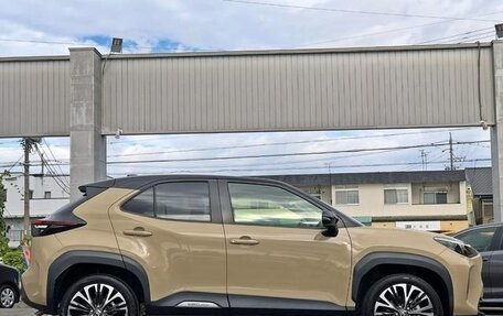 Toyota Yaris Cross, 2021 год, 1 680 000 рублей, 7 фотография