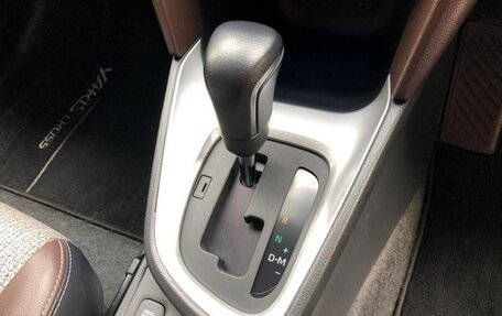 Toyota Yaris Cross, 2021 год, 1 680 000 рублей, 15 фотография