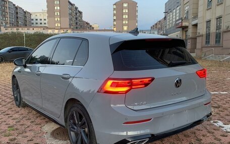 Volkswagen Golf VIII, 2022 год, 1 970 000 рублей, 10 фотография