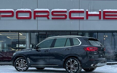 BMW X5, 2021 год, 7 990 000 рублей, 3 фотография