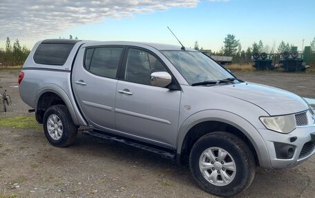 Mitsubishi L200 IV рестайлинг, 2011 год, 1 200 000 рублей, 2 фотография
