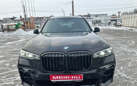 BMW X7, 2021 год, 9 100 000 рублей, 1 фотография