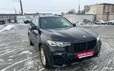 BMW X7, 2021 год, 9 100 000 рублей, 8 фотография