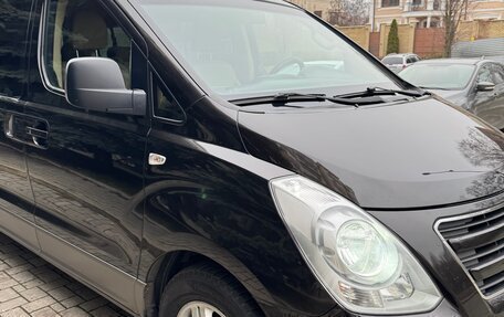 Hyundai H-1 II рестайлинг, 2016 год, 2 400 000 рублей, 7 фотография