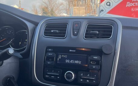 Renault Logan II, 2021 год, 1 120 000 рублей, 8 фотография