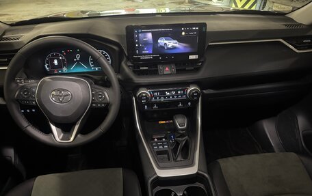 Toyota RAV4, 2025 год, 3 950 000 рублей, 10 фотография