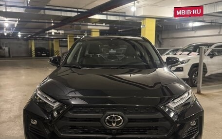 Toyota RAV4, 2025 год, 3 950 000 рублей, 6 фотография