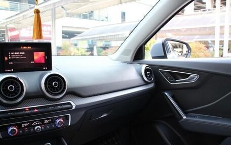 Audi Q2 I, 2022 год, 2 070 000 рублей, 10 фотография