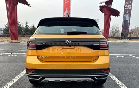Volkswagen T-Cross I, 2021 год, 1 840 007 рублей, 5 фотография