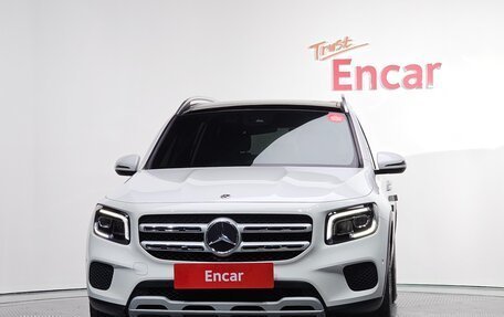 Mercedes-Benz GLB, 2021 год, 2 960 007 рублей, 2 фотография