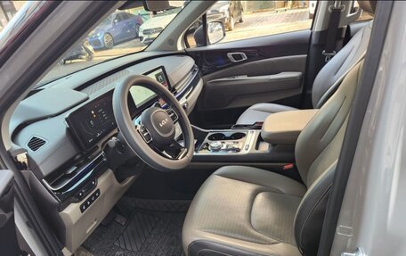 KIA Carnival, 2023 год, 5 630 000 рублей, 9 фотография