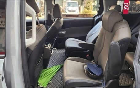 KIA Carnival, 2023 год, 5 630 000 рублей, 7 фотография