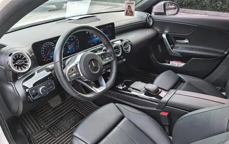 Mercedes-Benz A-Класс, 2022 год, 1 620 099 рублей, 9 фотография