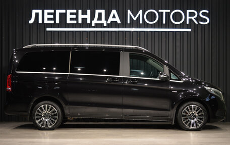 Mercedes-Benz V-Класс, 2014 год, 2 990 000 рублей, 3 фотография