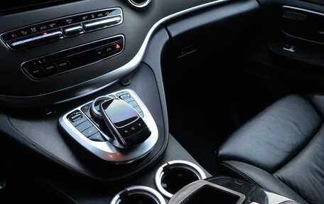 Mercedes-Benz V-Класс, 2014 год, 2 990 000 рублей, 18 фотография