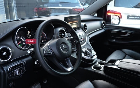 Mercedes-Benz V-Класс, 2014 год, 2 990 000 рублей, 22 фотография