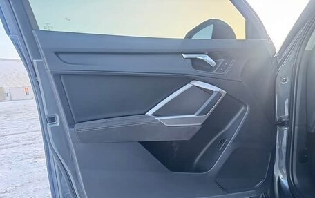 Audi Q3, 2022 год, 2 410 000 рублей, 7 фотография