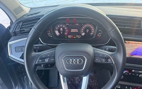 Audi Q3, 2022 год, 2 410 000 рублей, 9 фотография