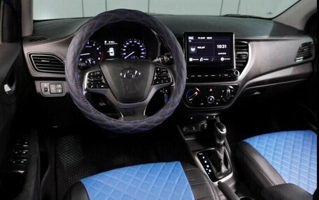 Hyundai Solaris II рестайлинг, 2021 год, 1 320 000 рублей, 2 фотография