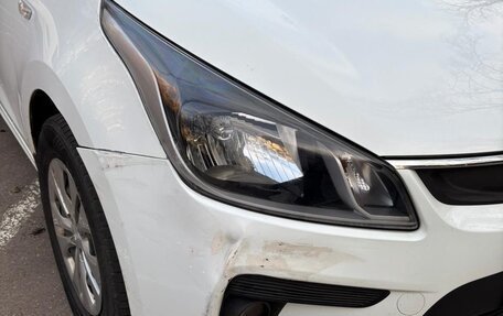 KIA Rio IV, 2018 год, 749 000 рублей, 4 фотография