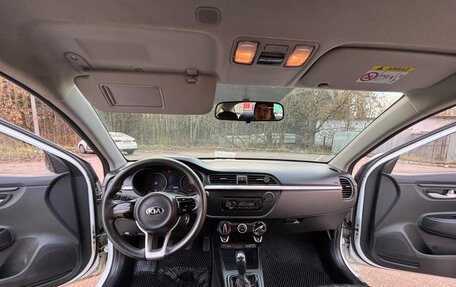 KIA Rio IV, 2018 год, 749 000 рублей, 15 фотография