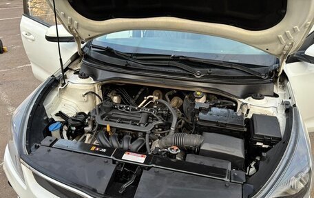 KIA Rio IV, 2018 год, 749 000 рублей, 10 фотография