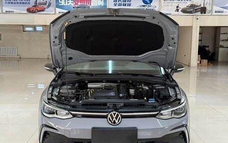 Volkswagen Golf VIII, 2022 год, 2 090 000 рублей, 7 фотография