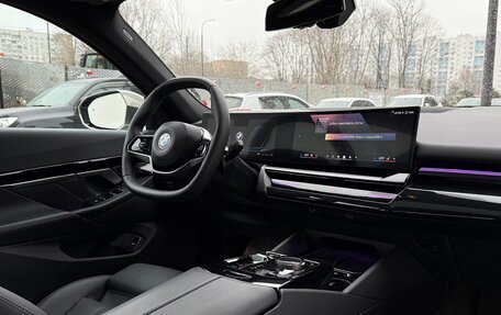 BMW 5 серия, 2024 год, 7 800 000 рублей, 9 фотография