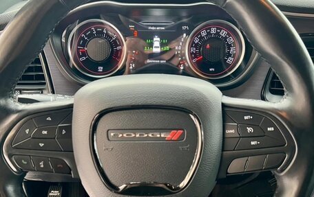 Dodge Challenger III рестайлинг 2, 2018 год, 3 650 000 рублей, 9 фотография