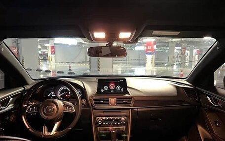 Mazda CX-4, 2022 год, 1 990 000 рублей, 8 фотография