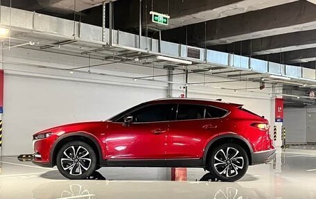 Mazda CX-4, 2022 год, 1 990 000 рублей, 9 фотография