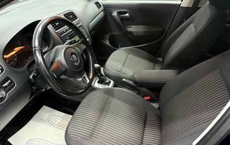 Volkswagen Polo VI (EU Market), 2012 год, 800 000 рублей, 8 фотография