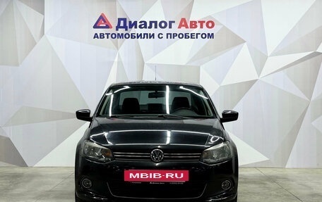 Volkswagen Polo VI (EU Market), 2012 год, 800 000 рублей, 2 фотография