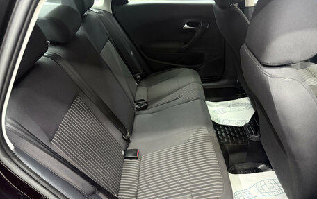 Volkswagen Polo VI (EU Market), 2012 год, 800 000 рублей, 22 фотография