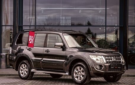 Mitsubishi Pajero IV, 2012 год, 1 695 000 рублей, 3 фотография
