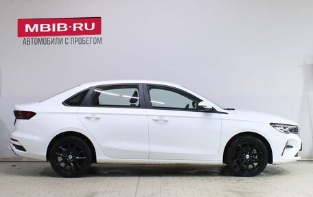 Geely Emgrand, 2024 год, 1 699 000 рублей, 8 фотография