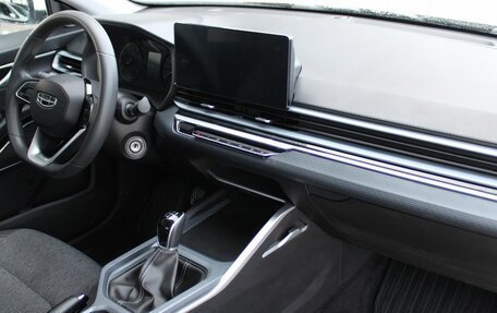 Geely Emgrand, 2024 год, 1 699 000 рублей, 18 фотография