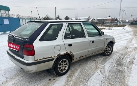 Skoda Felicia I рестайлинг, 1998 год, 240 000 рублей, 2 фотография