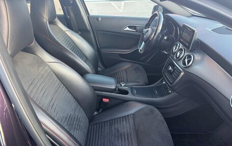 Mercedes-Benz GLA, 2014 год, 1 750 000 рублей, 11 фотография