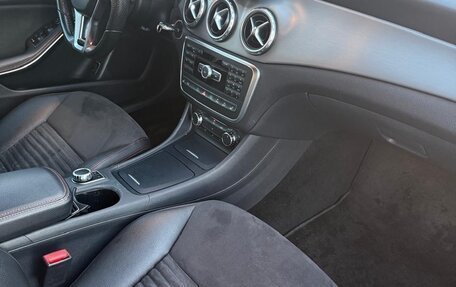 Mercedes-Benz GLA, 2014 год, 1 750 000 рублей, 10 фотография