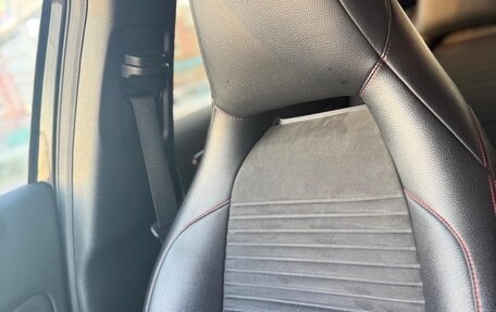 Mercedes-Benz GLA, 2014 год, 1 750 000 рублей, 18 фотография