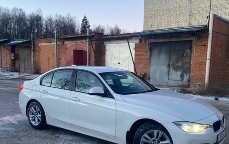 BMW 3 серия, 2015 год, 1 900 000 рублей, 8 фотография