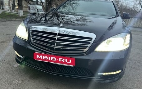 Mercedes-Benz S-Класс, 2010 год, 1 550 000 рублей, 15 фотография
