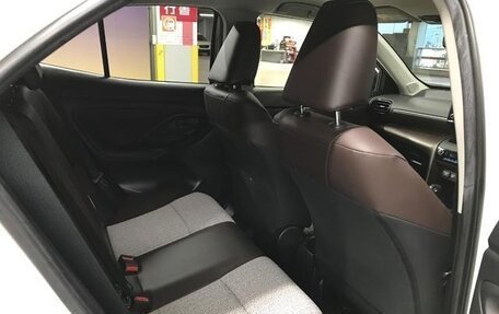 Toyota Yaris Cross, 2022 год, 1 730 007 рублей, 11 фотография