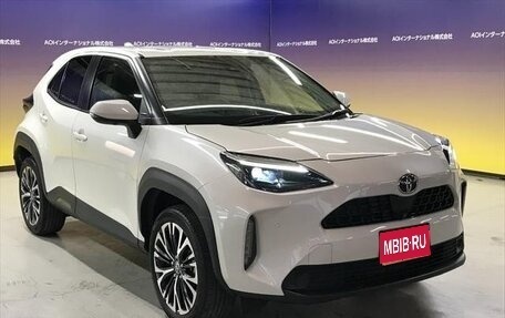 Toyota Yaris Cross, 2022 год, 1 730 007 рублей, 1 фотография
