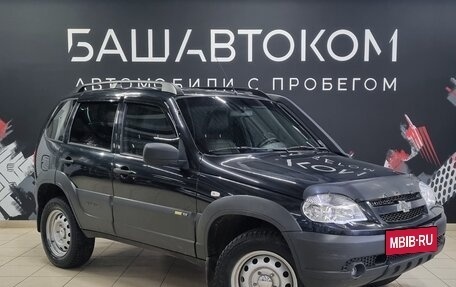 Chevrolet Niva I рестайлинг, 2017 год, 720 000 рублей, 3 фотография